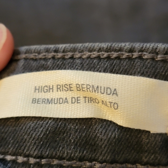 Universal Thread  High rose Bermuda Jean shorts  Dark Gray Size 0 - Picture 10 of 14